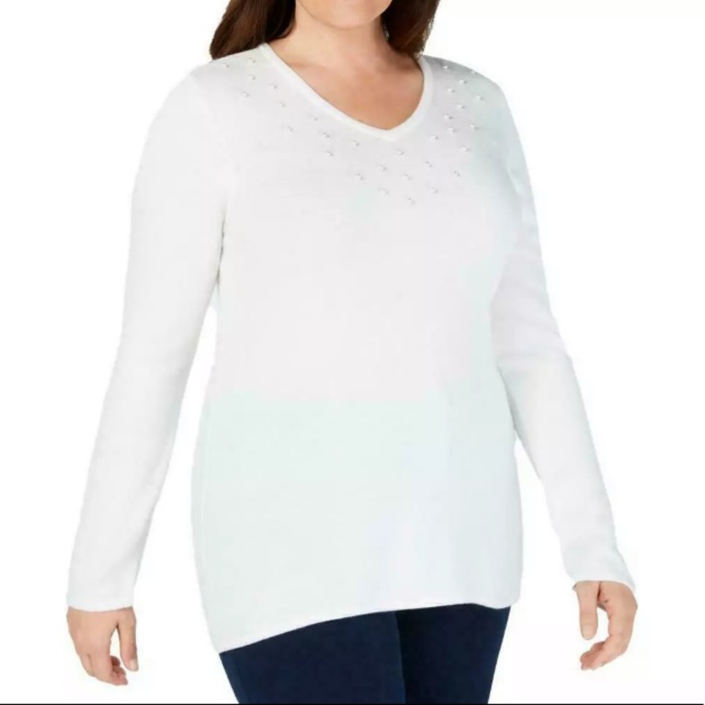 ❤️‍🔥 NWT SALE White Pearl Embellished Pullover Sweater